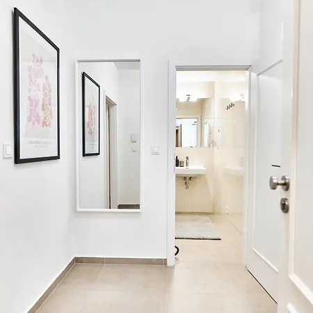 Center/ Location / Chic Modern Appartement Prague