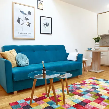 Center/ Location / Chic Modern Prága